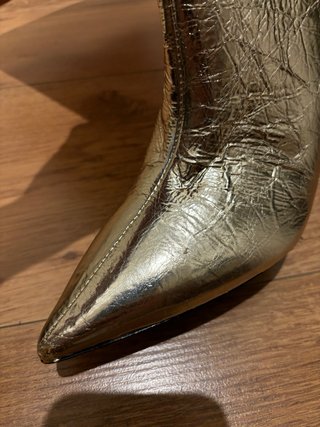 Botas altas dorado Zara 35