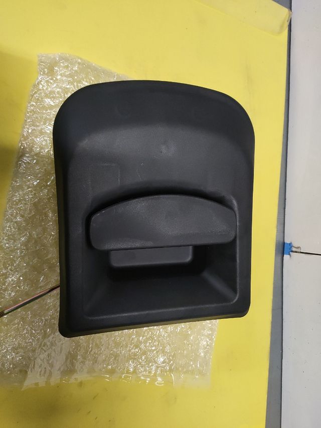 🟢MANETA DERECHA IVECO DAILY 99-06