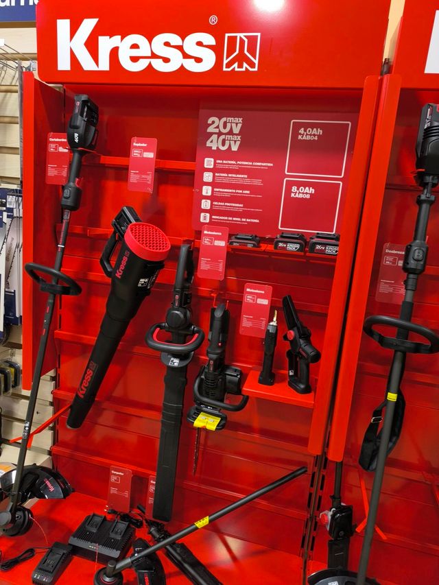 MAQUINARIA KRESS BATERIA