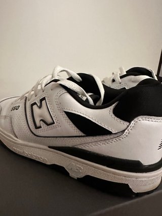 New Balance 550 nere e bianche