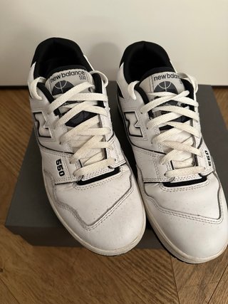 New Balance 550 nere e bianche