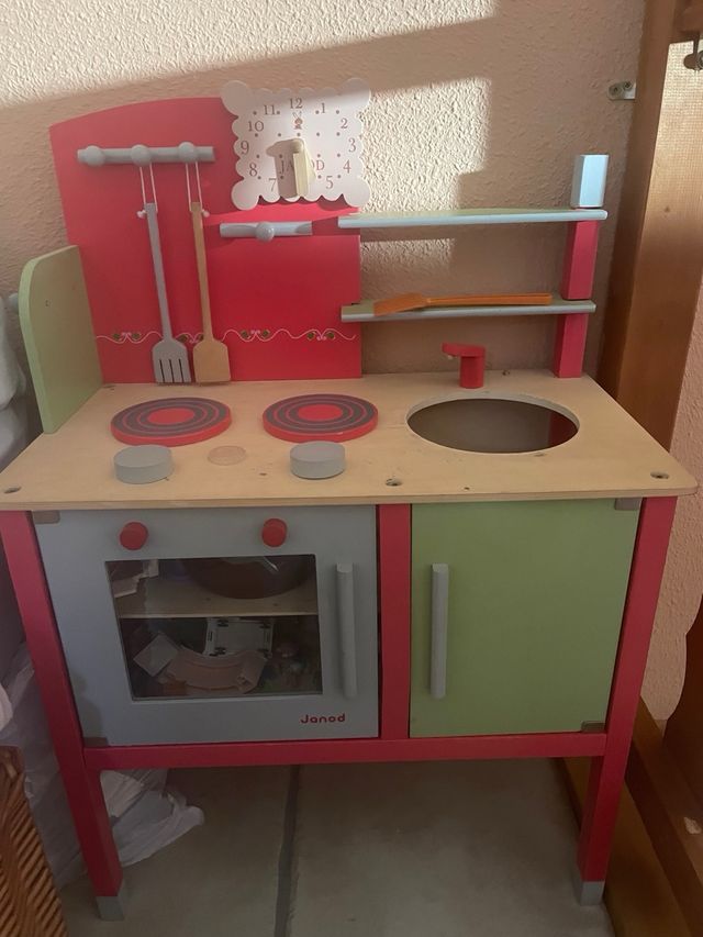 Cocinita juguete madera