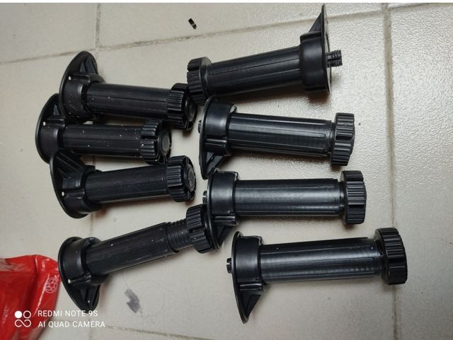 Patas para muebles de cocina