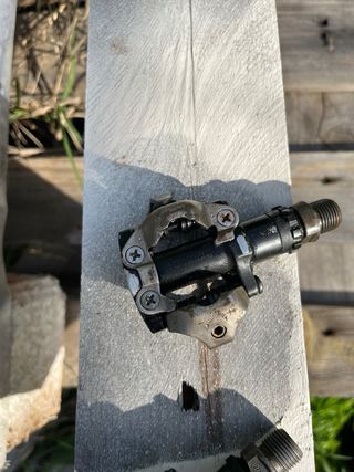 PEDALES/CALAS SHIMANO D-M520