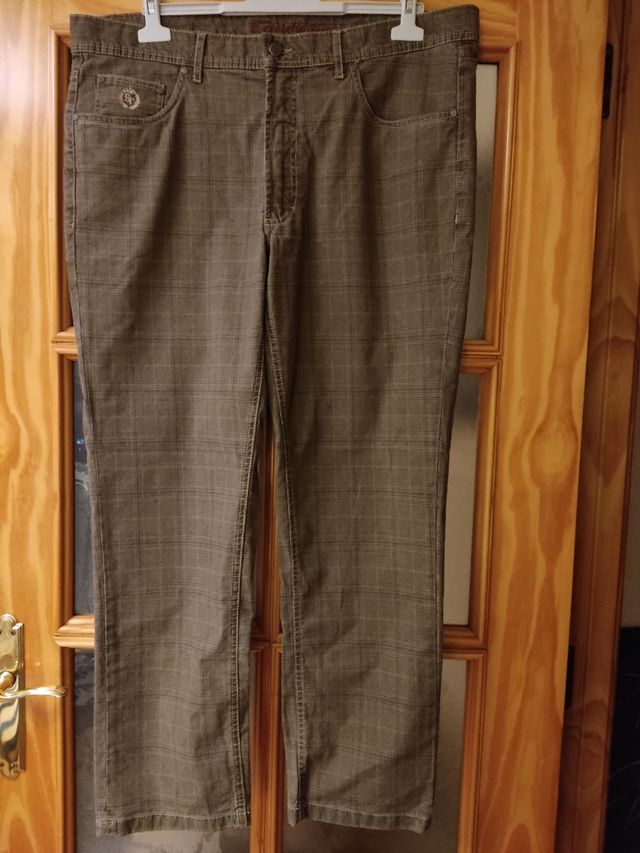 Pantalón vaquero Emidio Tucci sin usar