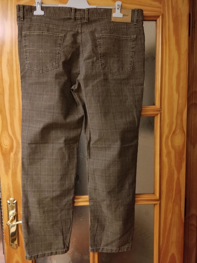 Pantalón vaquero Emidio Tucci sin usar