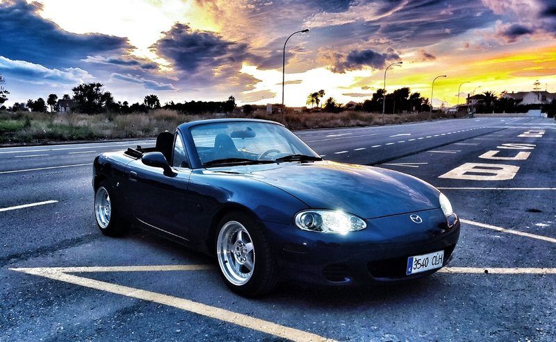 Mazda MX-5 2003 - foto 1