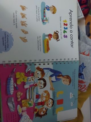 Libro infantil "voy al colegio" editorial SM