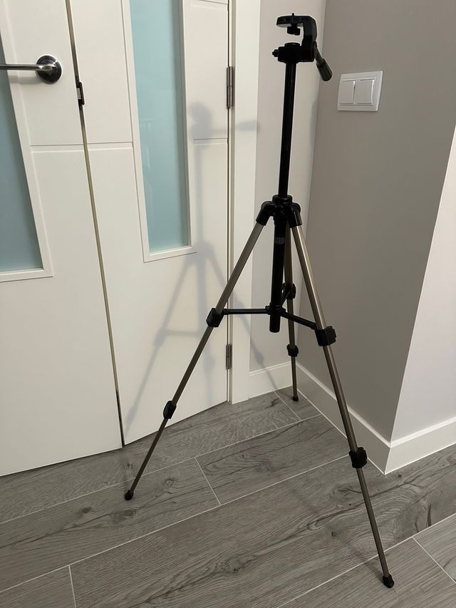 Trípode Velbon CX 200 (usado dos veces)