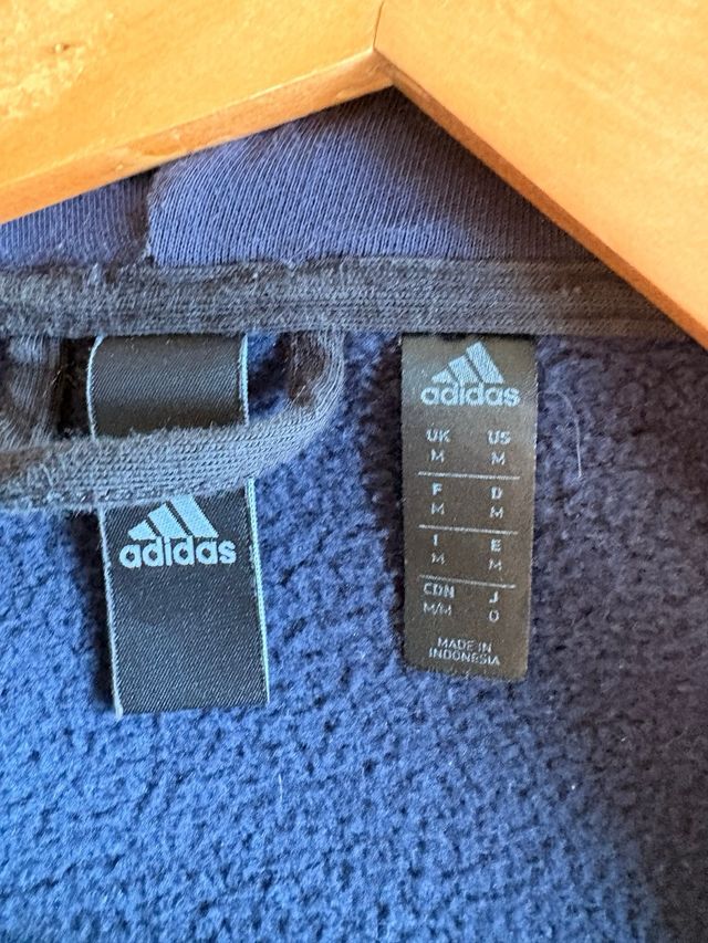 Sudadera adidas con capucha y cremallera