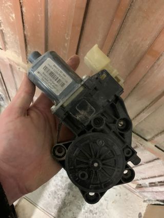 Motor elevalunas mini 