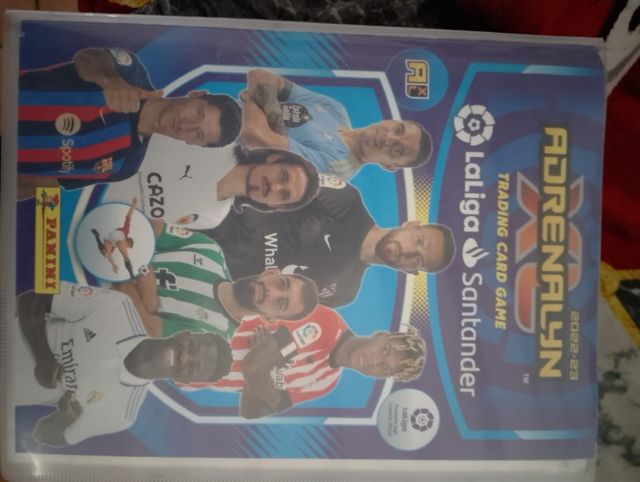 Álbum  de cartas de fútbol 2