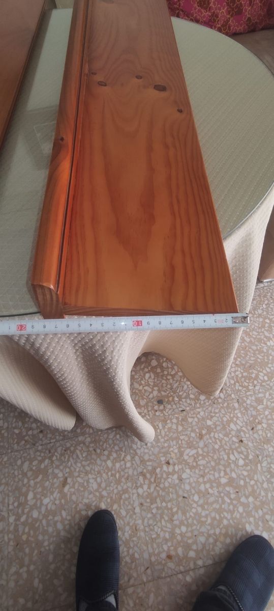 Repisas, estanterías.