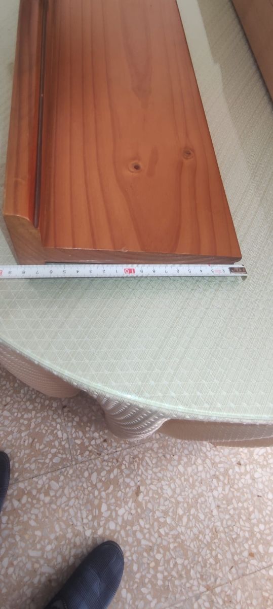 Repisas, estanterías.