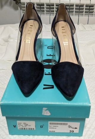 Zapatos de tacón marca Vexed. Talla 39
