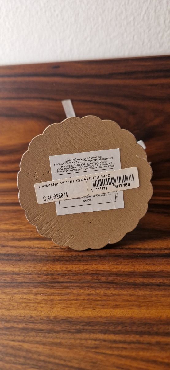 Presepe in campana di vetro