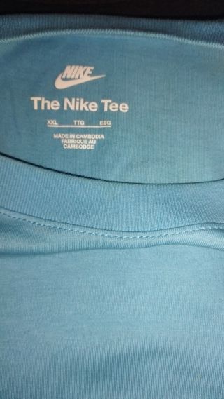 Camiseta Nike básica