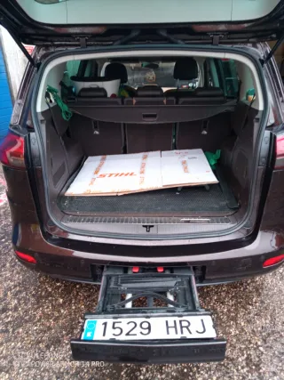 Zafira Tourer 2013 Libro de Revisiones!!