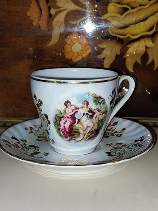 4 Tazze porcellana vintage con zuccheriera