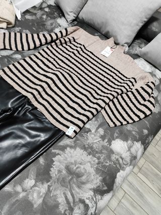 Bonito y actual conjunto dos piezas 