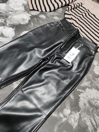 Bonito y actual conjunto dos piezas 