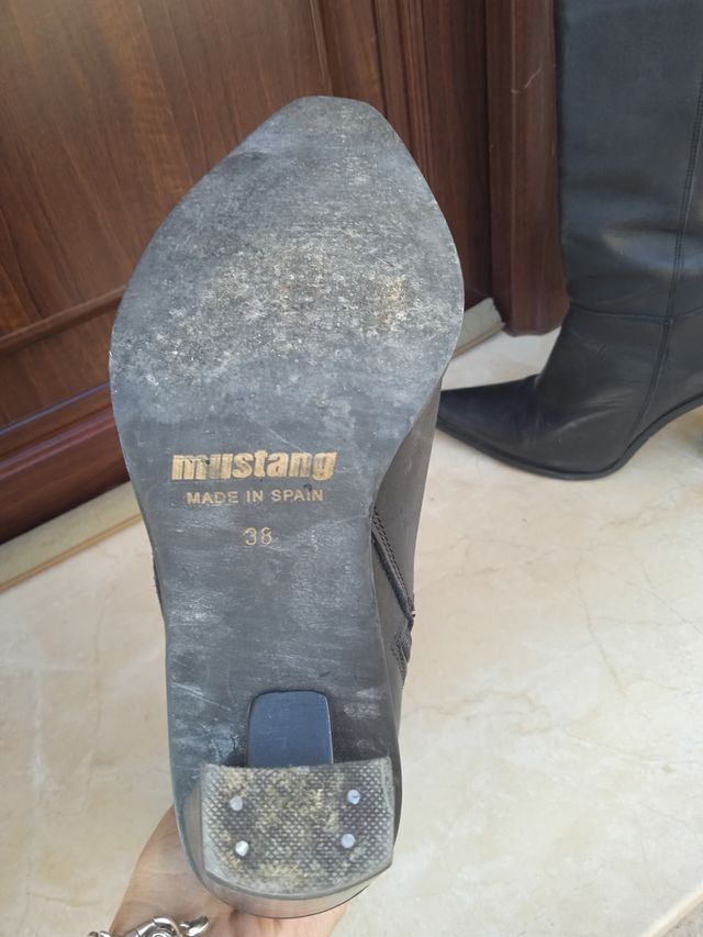 Botas Mustang