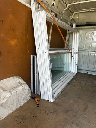 Ventanas i puertas de aliuminio  PVC 