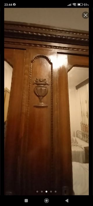 Armario vintage dormitorio