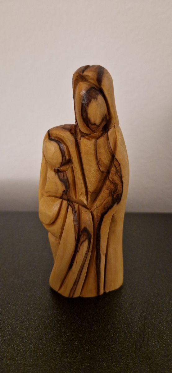 Presepe artigianale in legno di ulivo