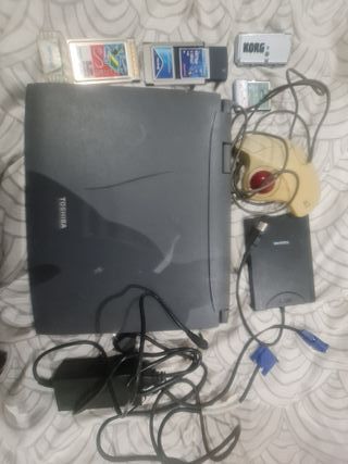 Portatil retro toshiba