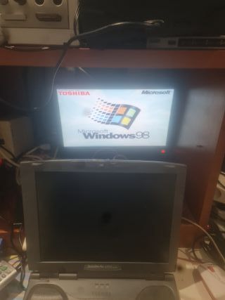 Portatil retro toshiba