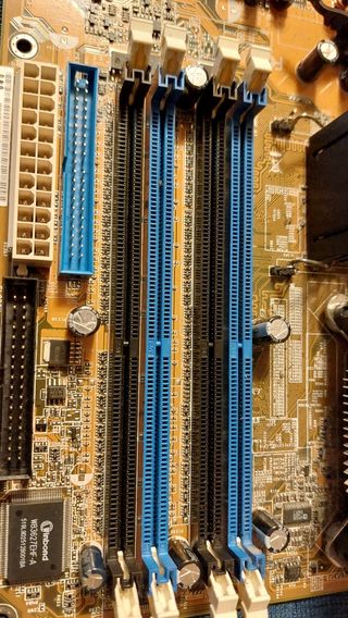 Placa Asus P5GD1Pro+P IV 650