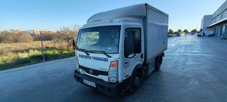 Se hacen portes y mudanzas