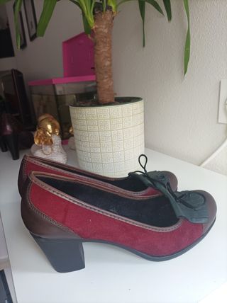 Zapatos muy cómodo talla 39