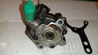 VEHICULOS CLASICOS, PIEZAS SUELTAS (1)