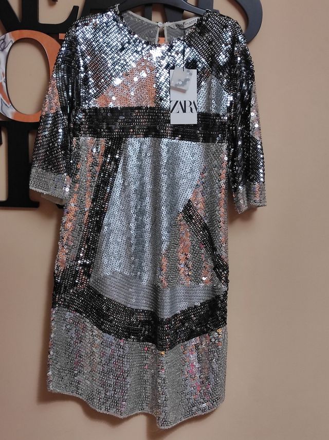 Vestido Zara