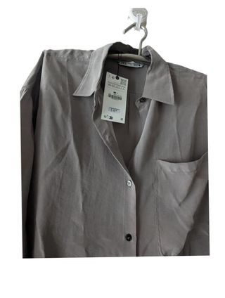 Zara. Camisa oversize T. Xs/s