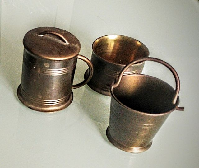 Piccoli oggetti in rame e ottone Retrò