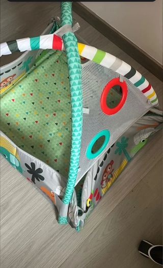 Parque gimnasio infantil