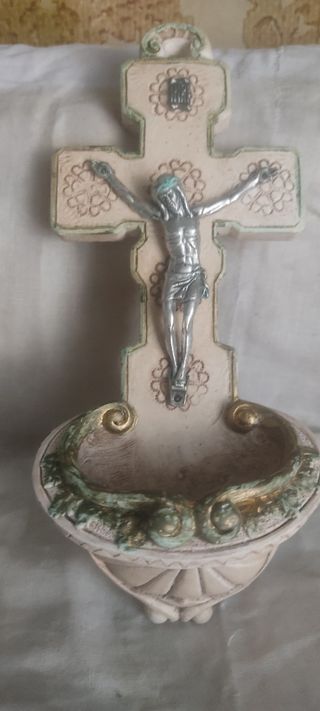 Acquasantiera 