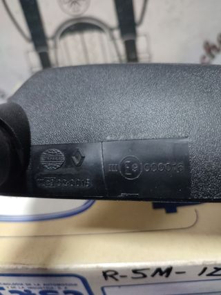 Renault 5, espejo izquierdo