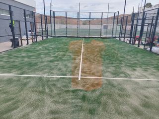 INSTALADOR DE CÉSPED ARTIFICIAL