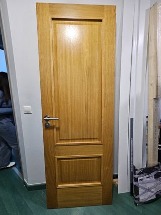 Puerta interior madera 72cm con condena