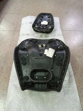 ASIENTO TRIUMPH ROCKET