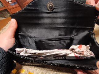 Pochette tracolla con perline  fatta mano nera