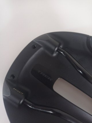 Se vende conjunto de sillin y tija trek
