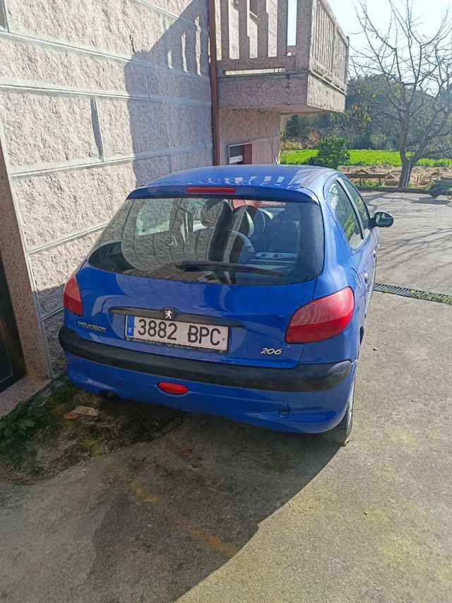Peugeot 206 2002