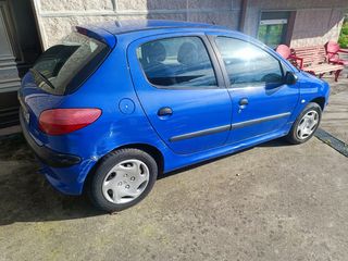 Peugeot 206 2002