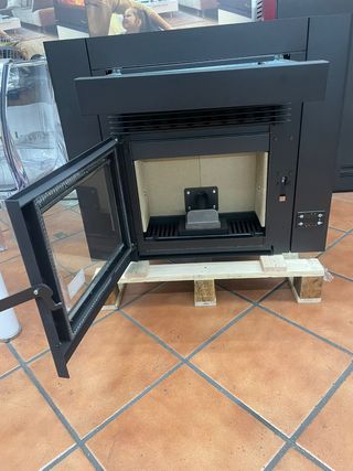 INSERTABLE - CANALIZABLE DE PELLETS