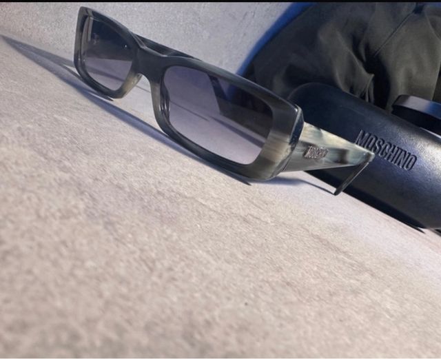occhiali moschino